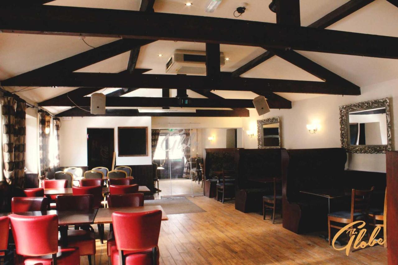 Sampford Peverell The Globe Inn מראה חיצוני תמונה
