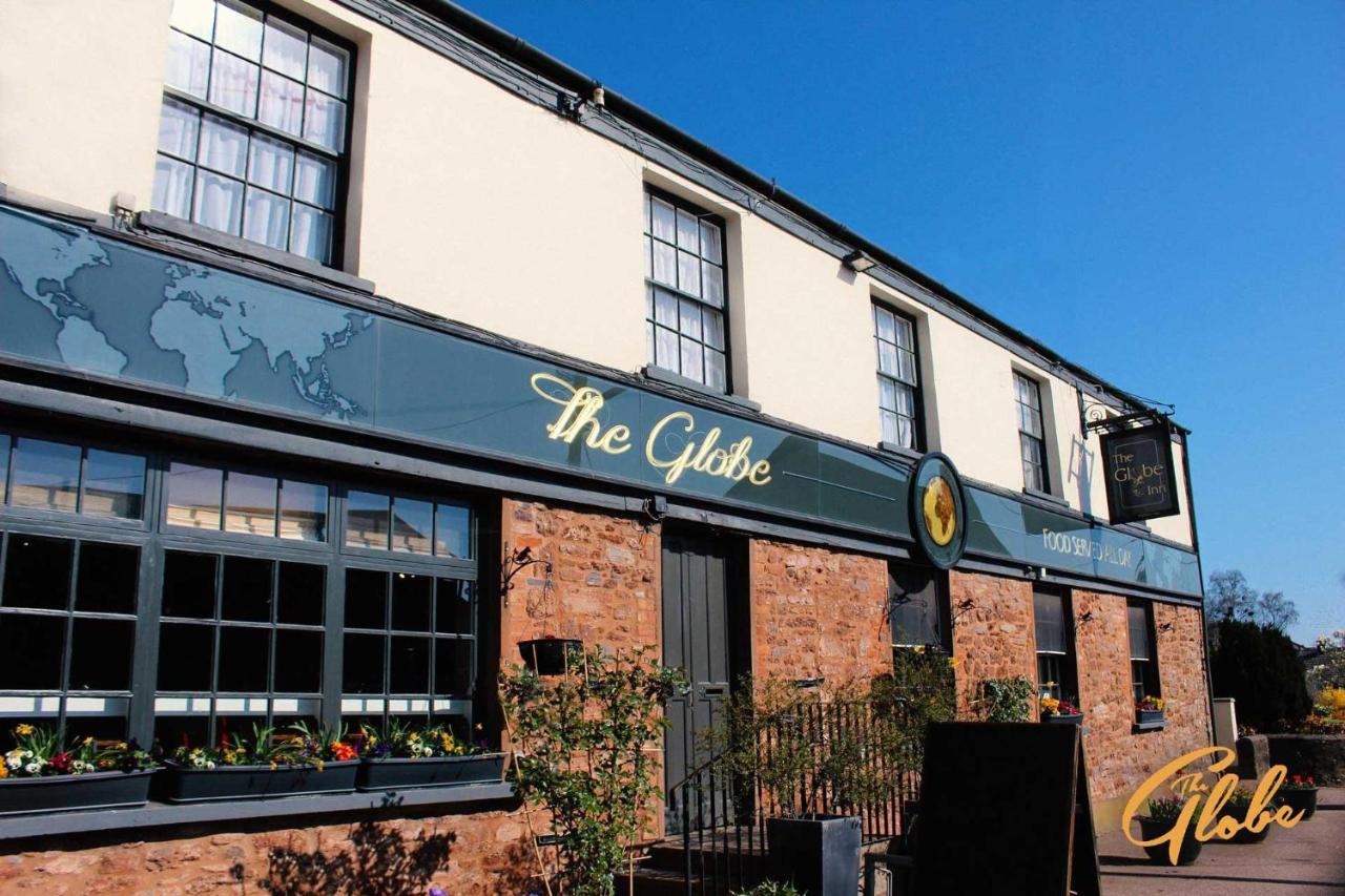 Sampford Peverell The Globe Inn מראה חיצוני תמונה