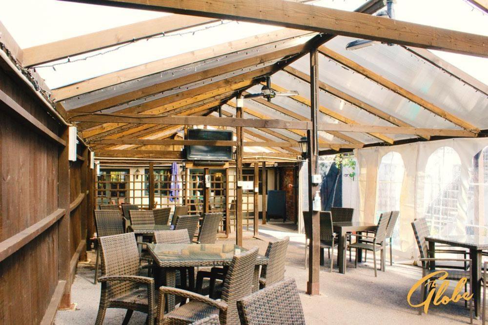 Sampford Peverell The Globe Inn מראה חיצוני תמונה